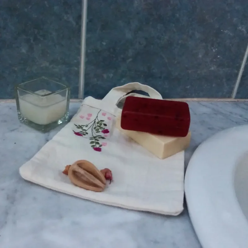 Bolsa de Tela Lienzo - Pequeña y bordada - Imagen 3