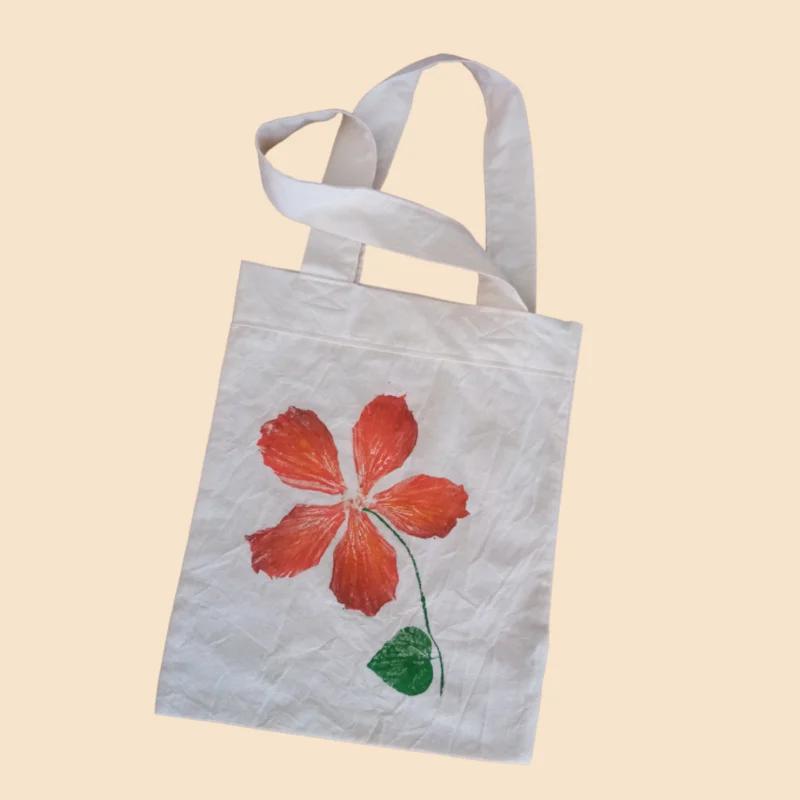 Tote bag de lienzo estampada - Flor roja